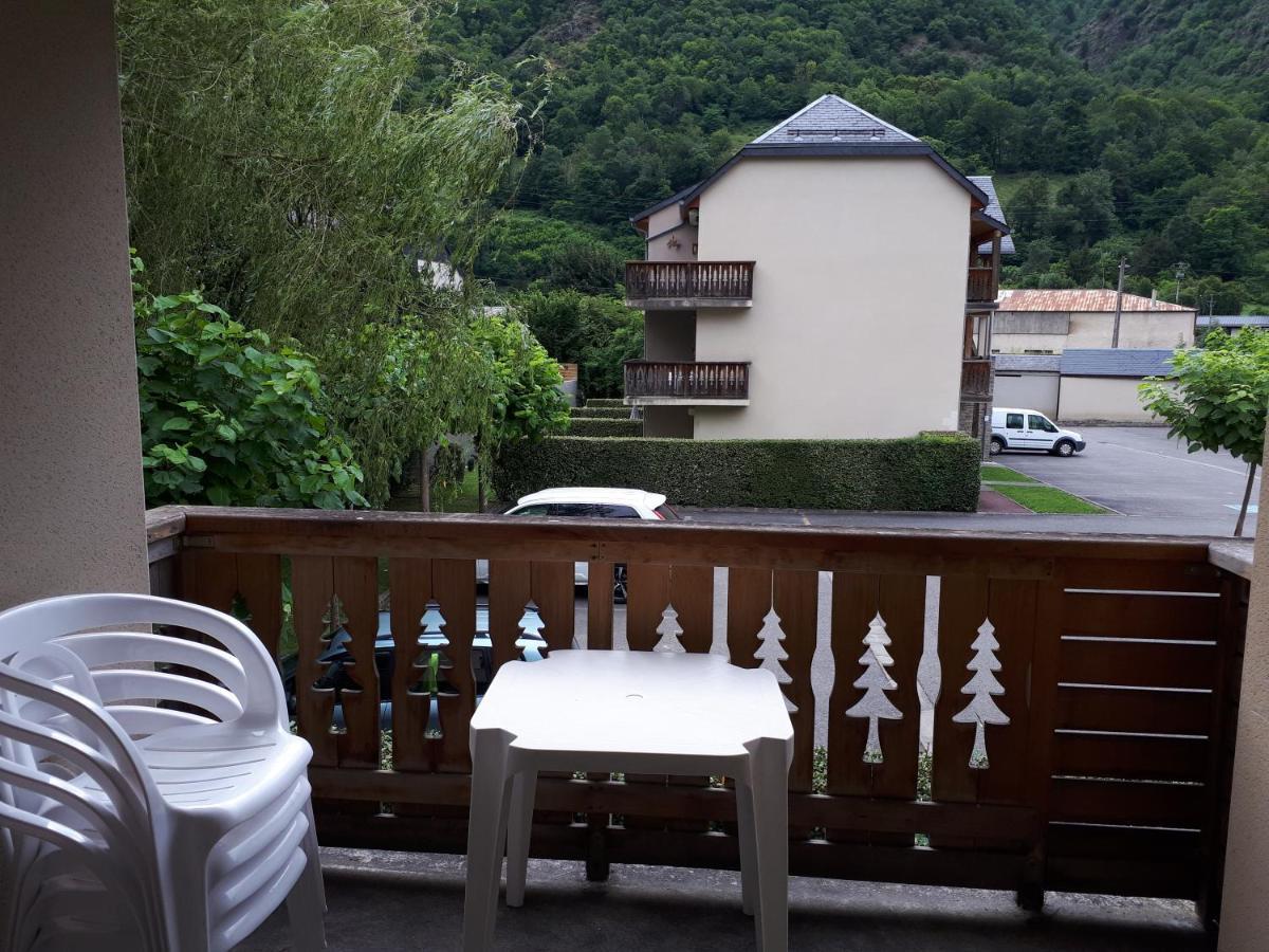 Appartement T3 - 5 Pers - Les Pics D Aran 3* Bagnères-de-Luchon エクステリア 写真